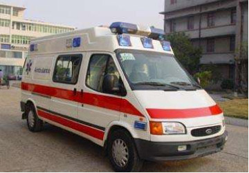 新泰市救护车租赁